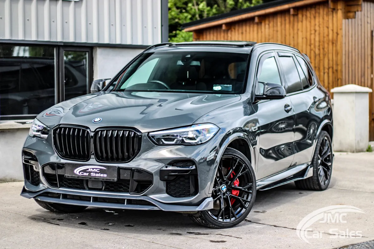 2023 BMW X5 45E M PERFORMANCE - Image 1