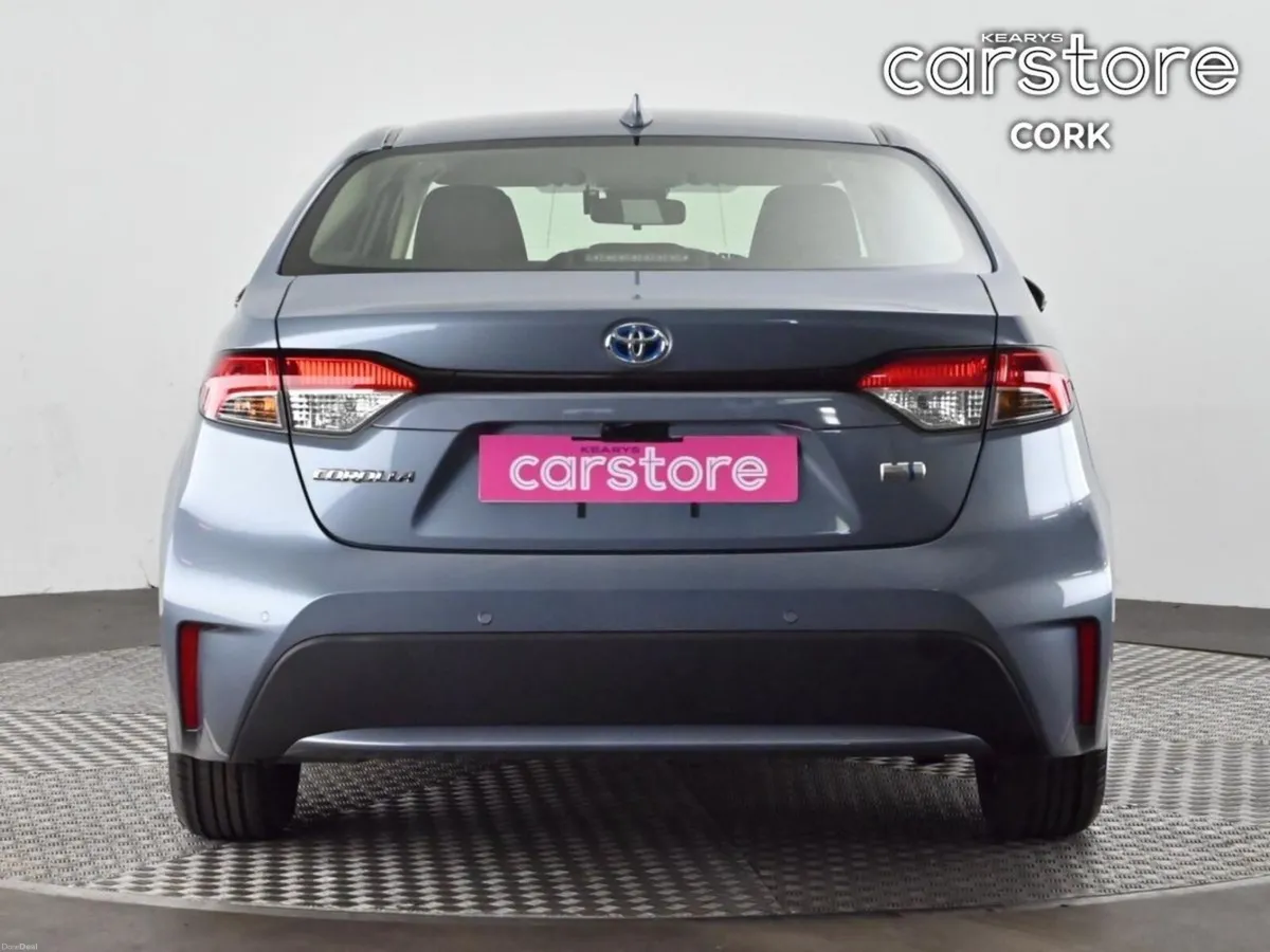 Toyota Corolla 1.8 Hybrid Auto - Image 4