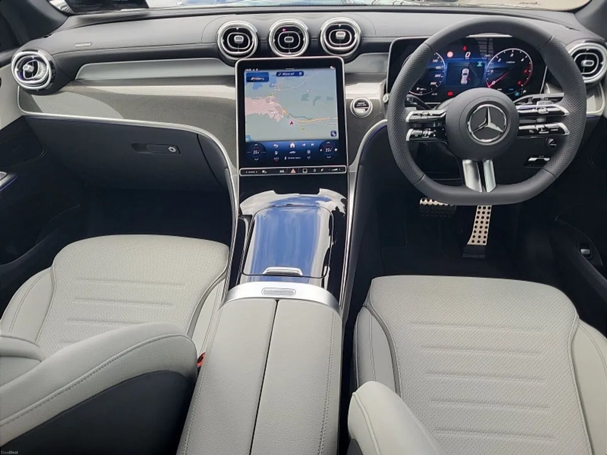 Mercedes-Benz GLC GLC220d 4MATIC AMG LINE PLUS AUT - Image 4