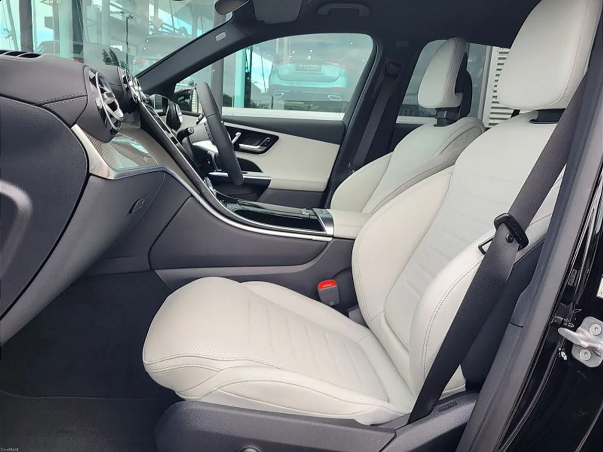 Mercedes-Benz GLC GLC220d 4MATIC AMG LINE PLUS AUT - Image 6