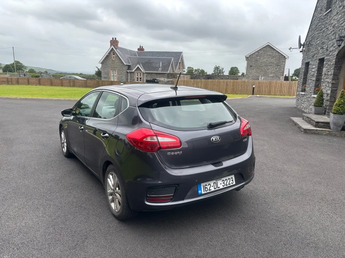 2016 kia ceed 1.6 diesel - Image 4