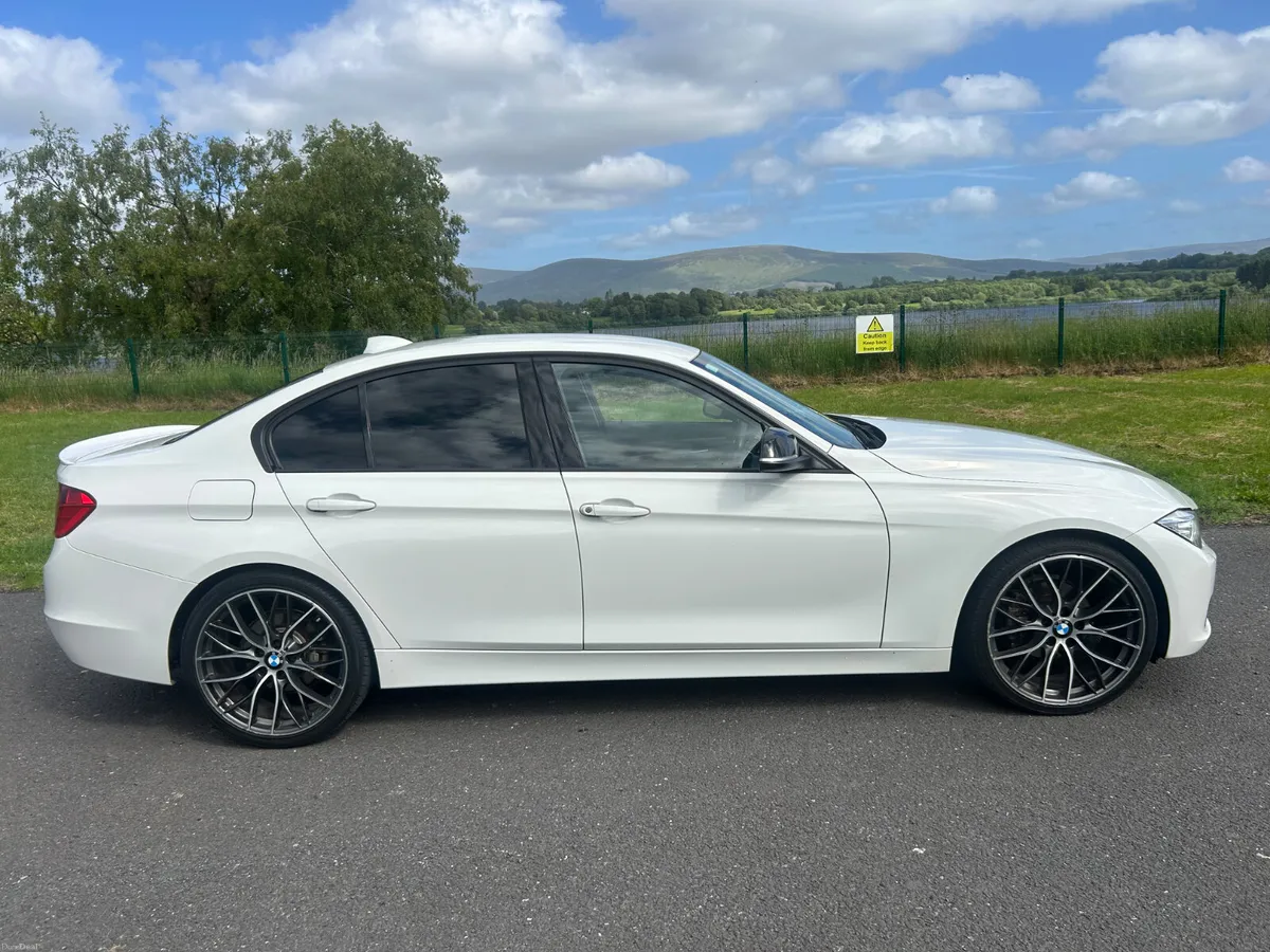 BMW 3-Series 2014, auto , cheap insurance - Image 2