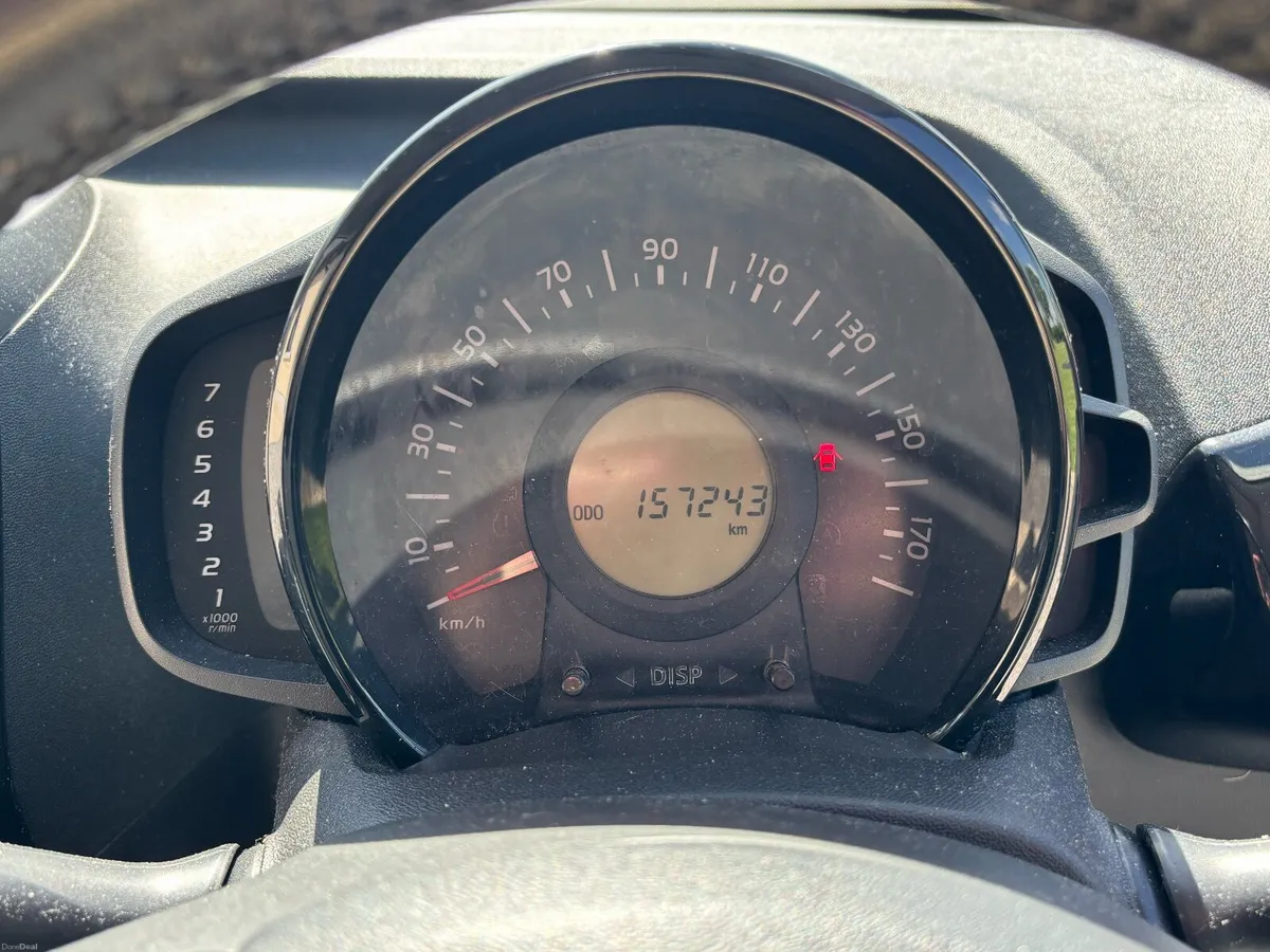 Toyota Aygo 2016 - Image 2