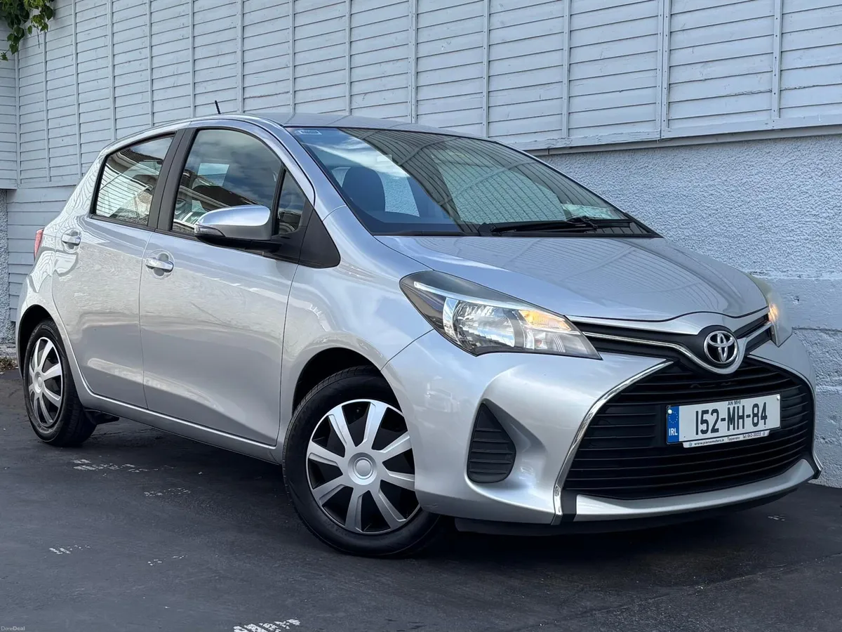 TOYOTA YARIS 2015 / PETROL / LUNA / FSH - Image 1
