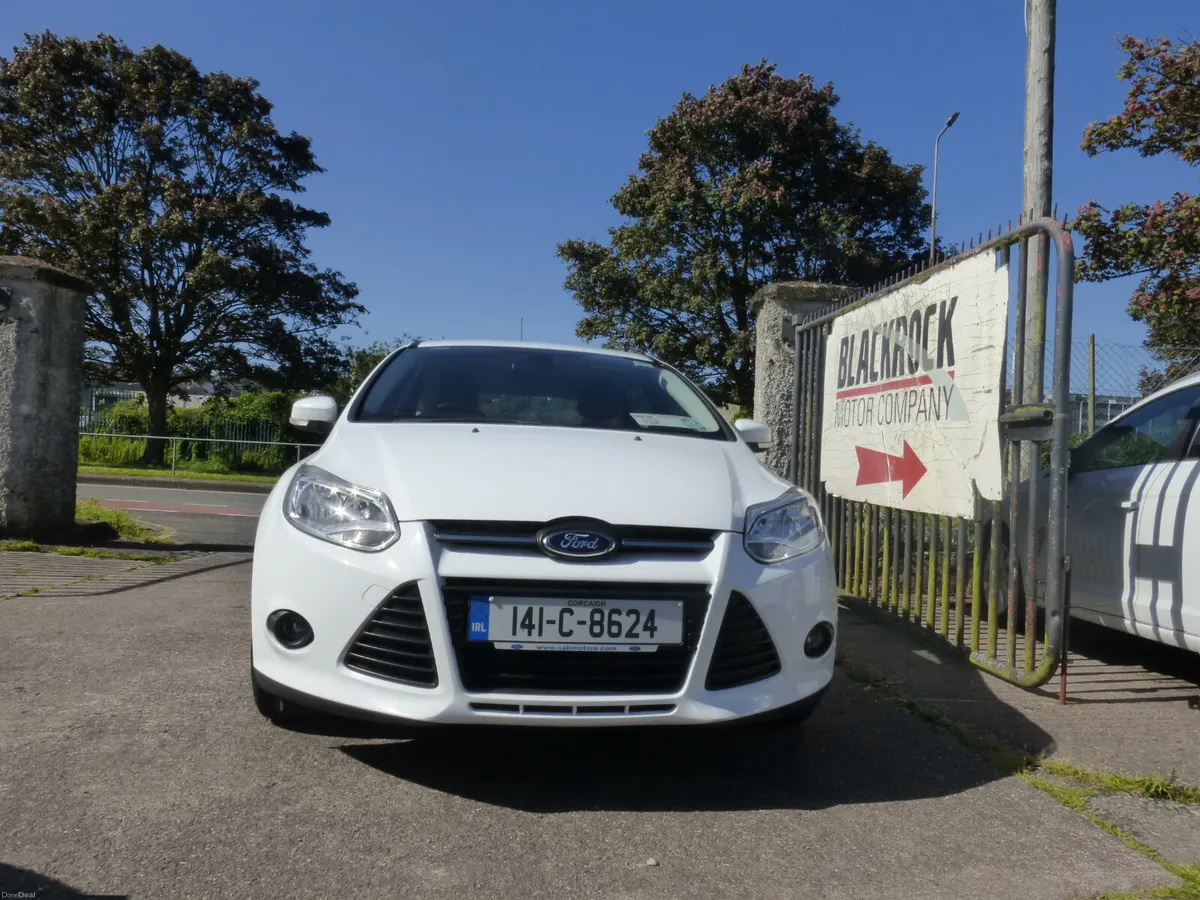 Ford Focus 2014 - Image 2