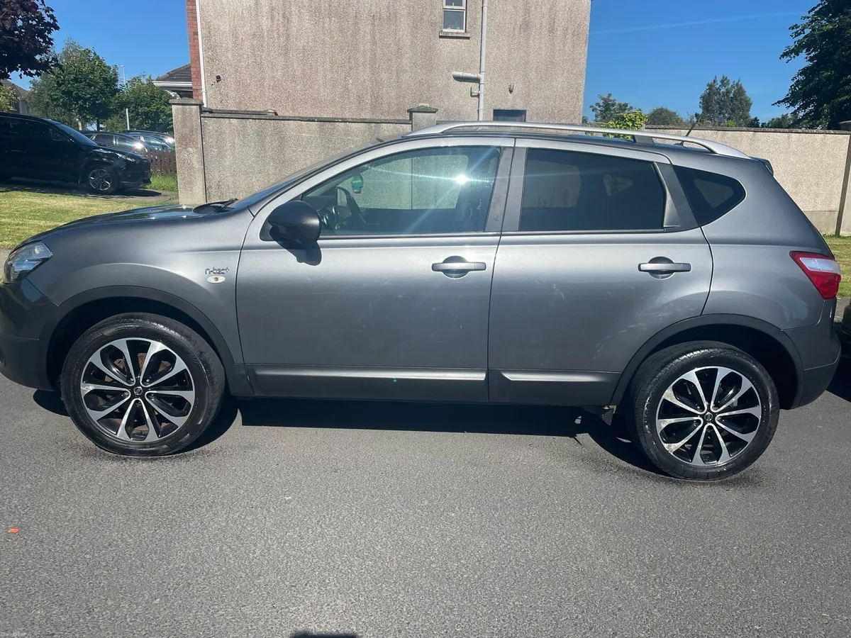 Nissan Qashqai N-Tec, High Spec 2012 - Image 2