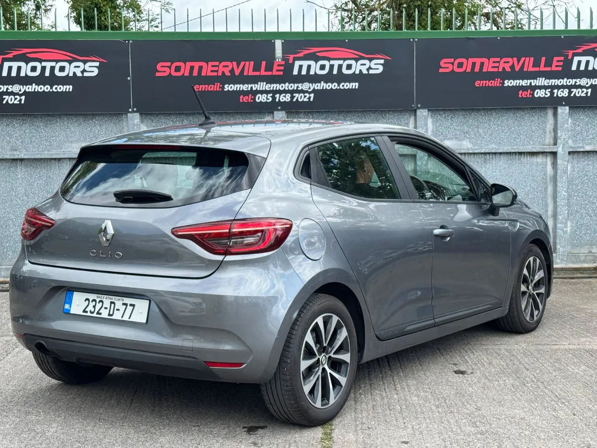 RENAULT CLIO 2023 WAS €15,999 NOW €14,999 - Image 6