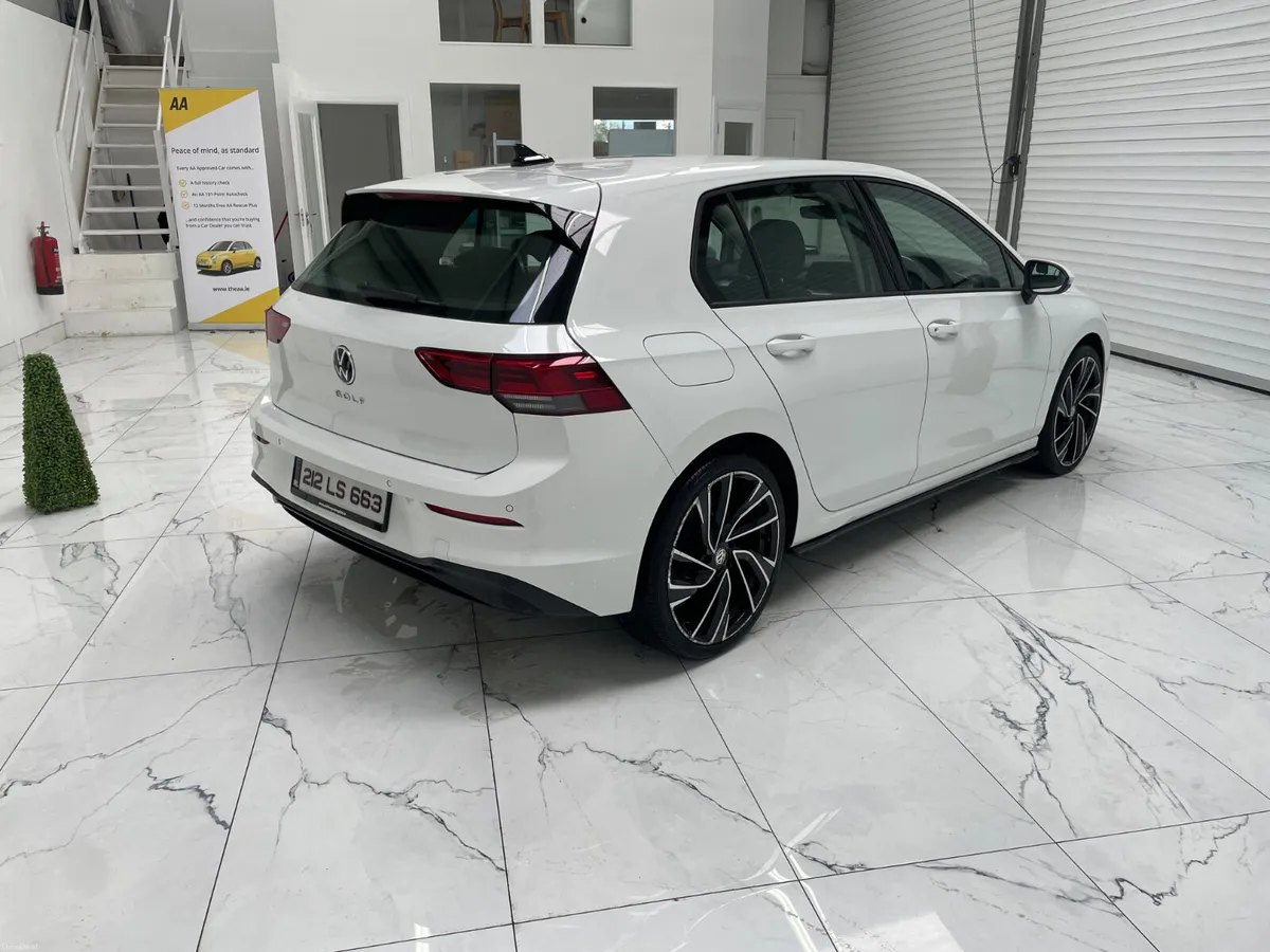 Volkswagen Golf 2021 - Image 3