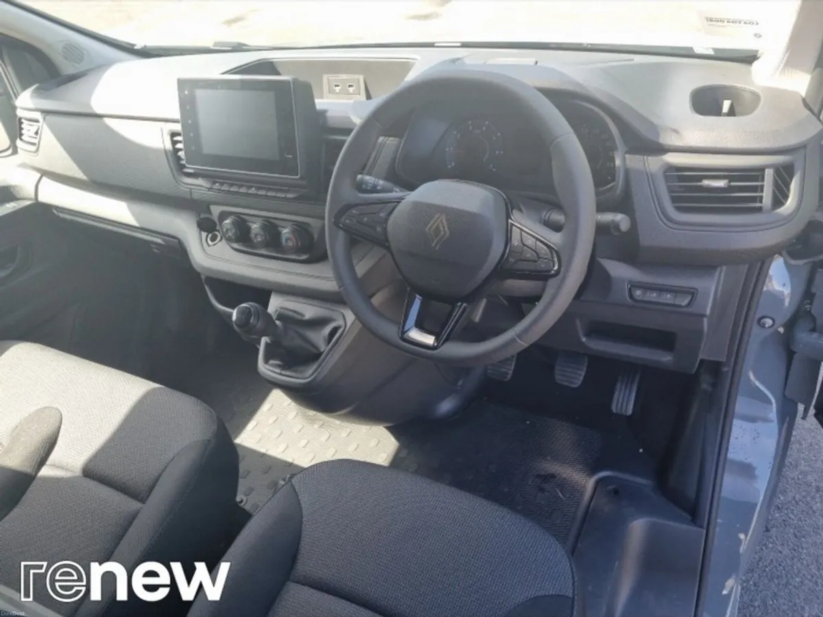 Renault Trafic TRAFIC LL30 BLUE DCI 130 START - Image 4