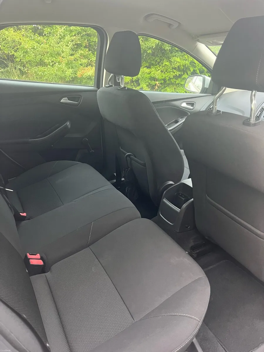 171 Ford focus - Image 4
