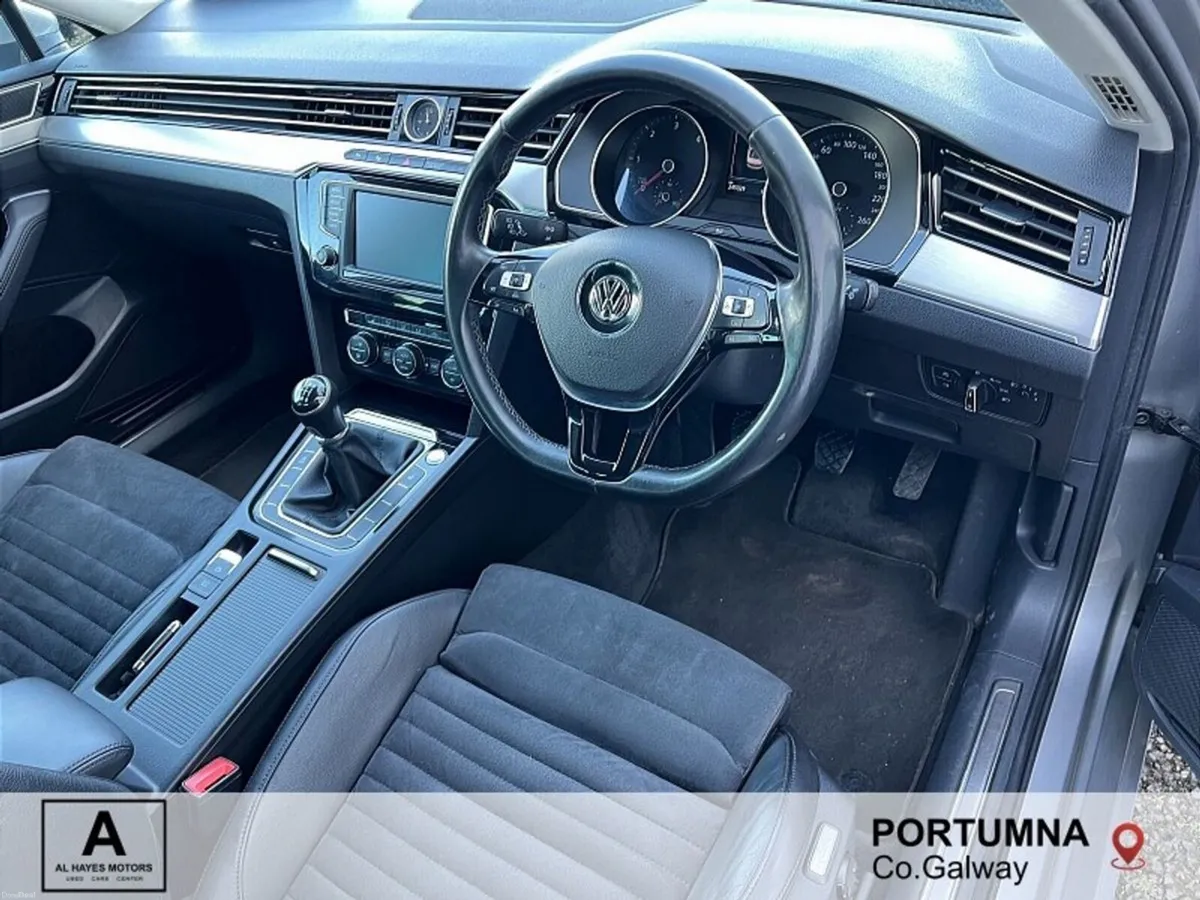Volkswagen Passat HIGHLINE 1.6 TDI 6SPEED 120BHP*N - Image 6