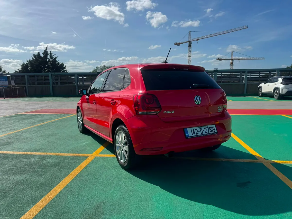 142 Volkswagen Polo 1.2 AUTO - LOW MILEAGE - Image 2