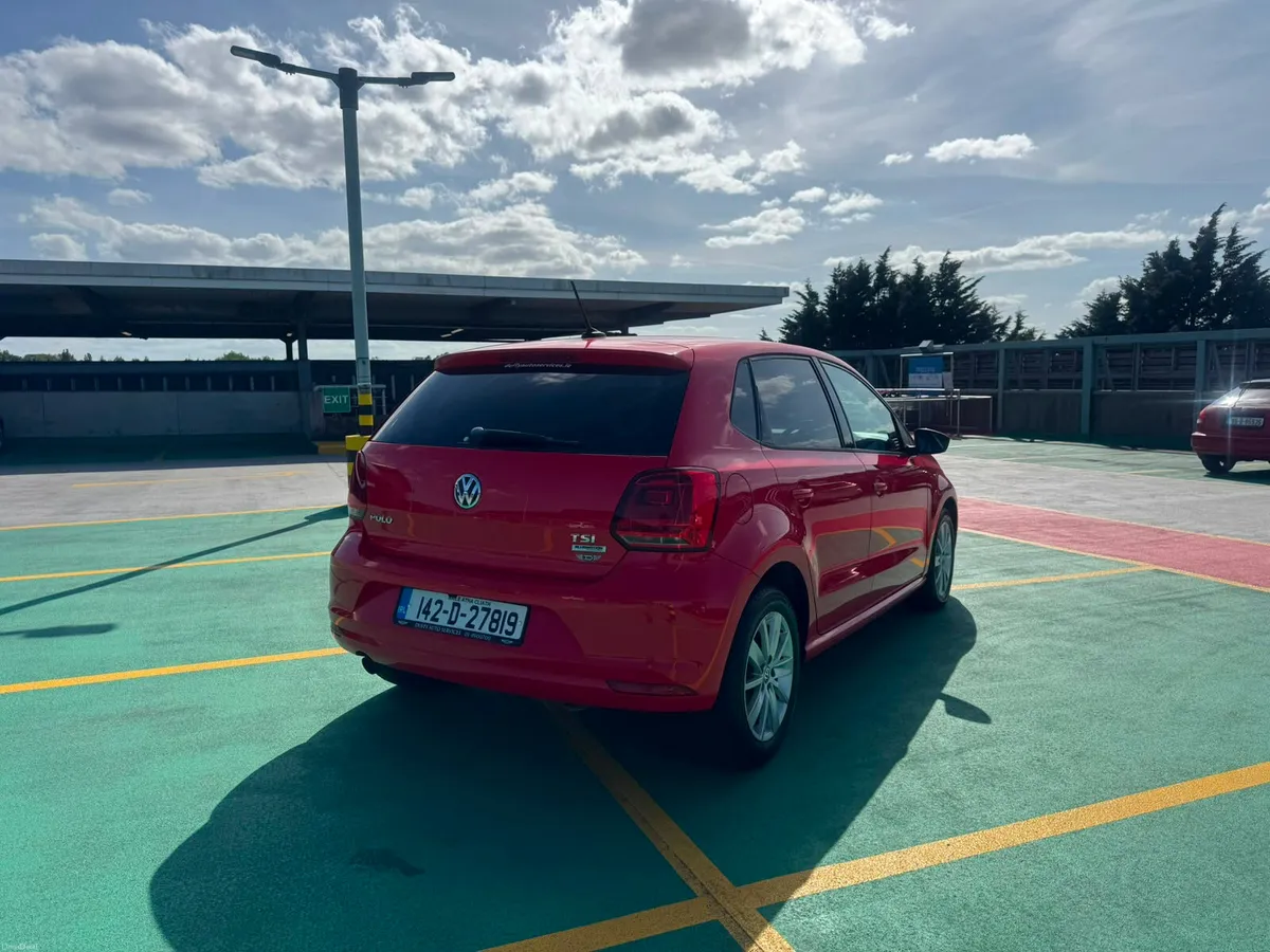142 Volkswagen Polo 1.2 AUTO - LOW MILEAGE - Image 4