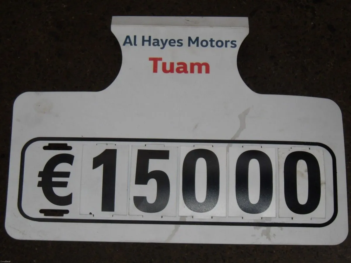 Hyundai Tucson 1.7 EXECUTIVE 5DR ** SAT-NAV ** 1-O - Image 3