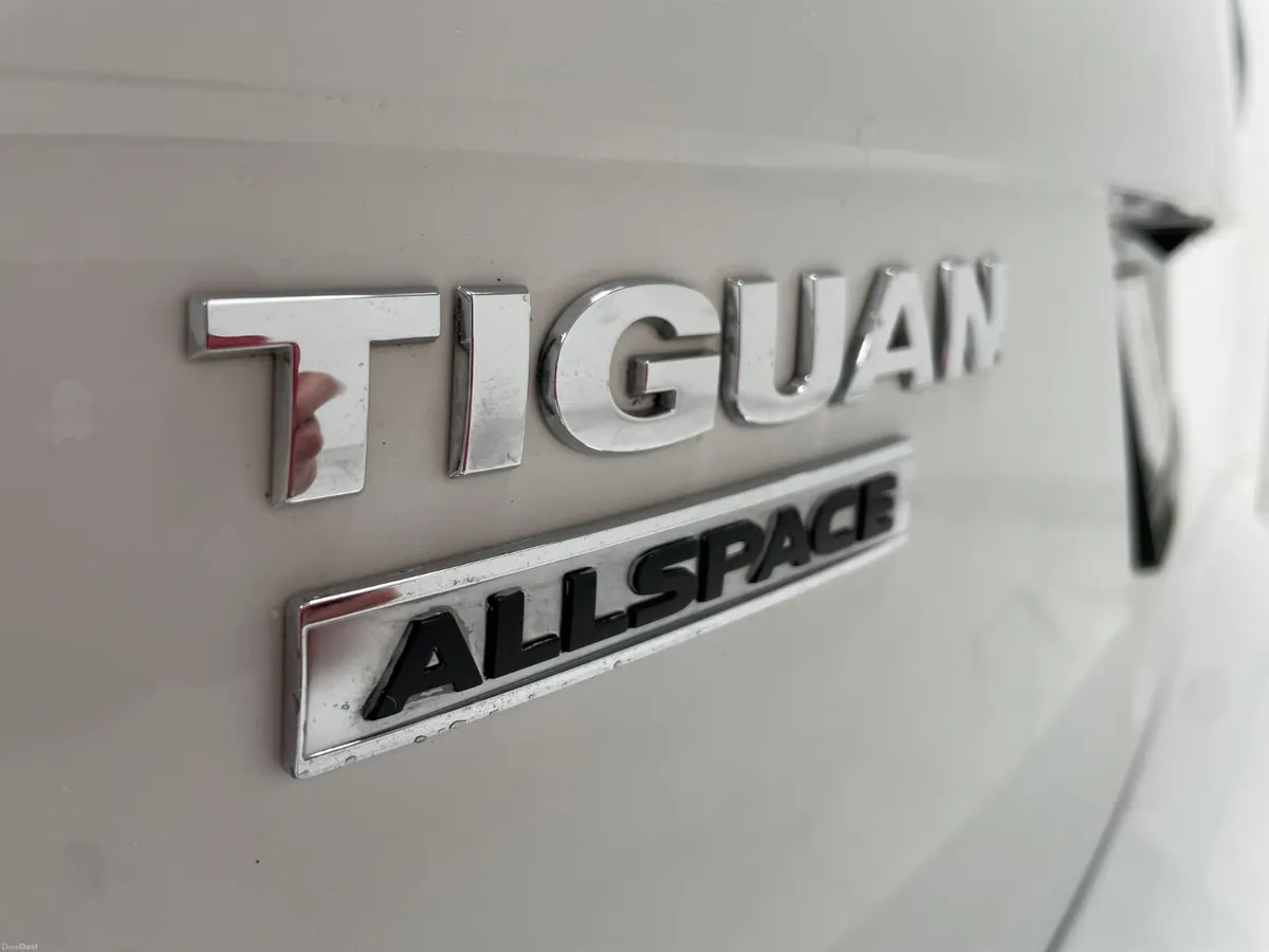 Volkswagen Tiguan 2019 R-Line All Space 7 Seater - Image 5