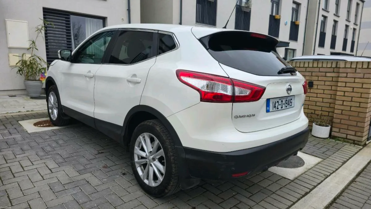 Nissan Qashqai 2014 - Image 1