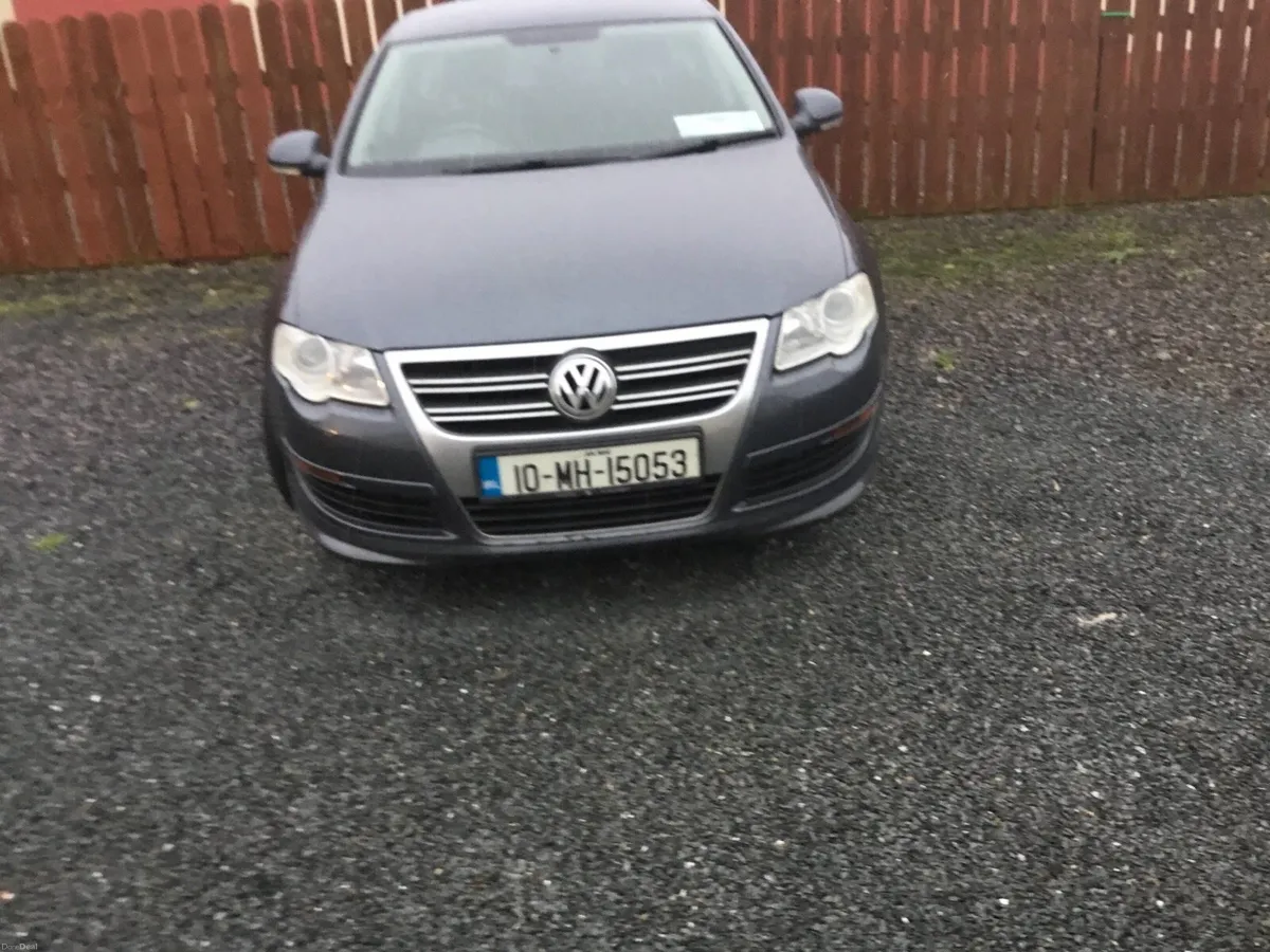 VW Passat R Line. Diesel - Image 1