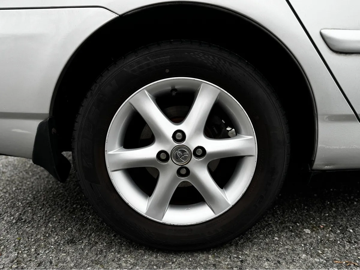 2004 Toyota Corolla LUNA 1.4 (low miles) - Image 4