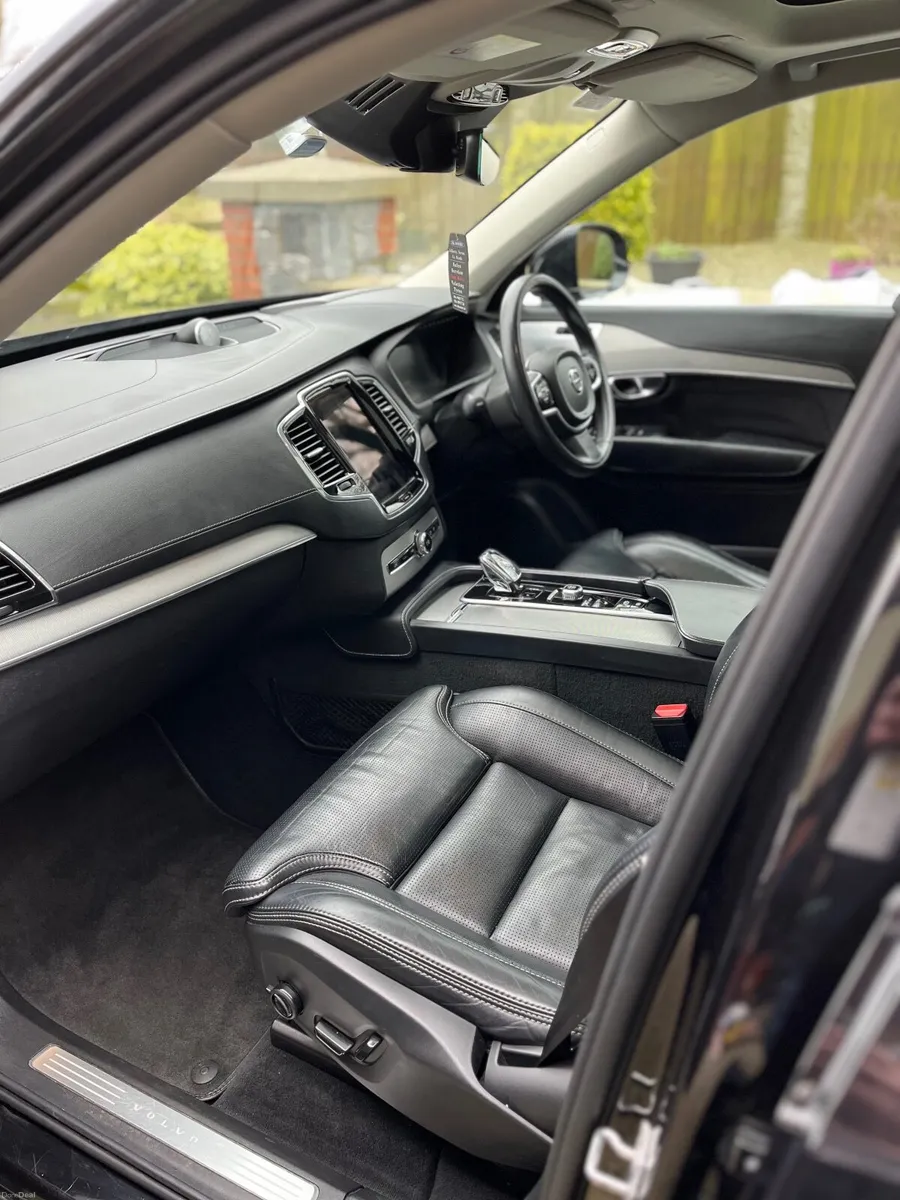 Volvo XC90 2019 - Image 3