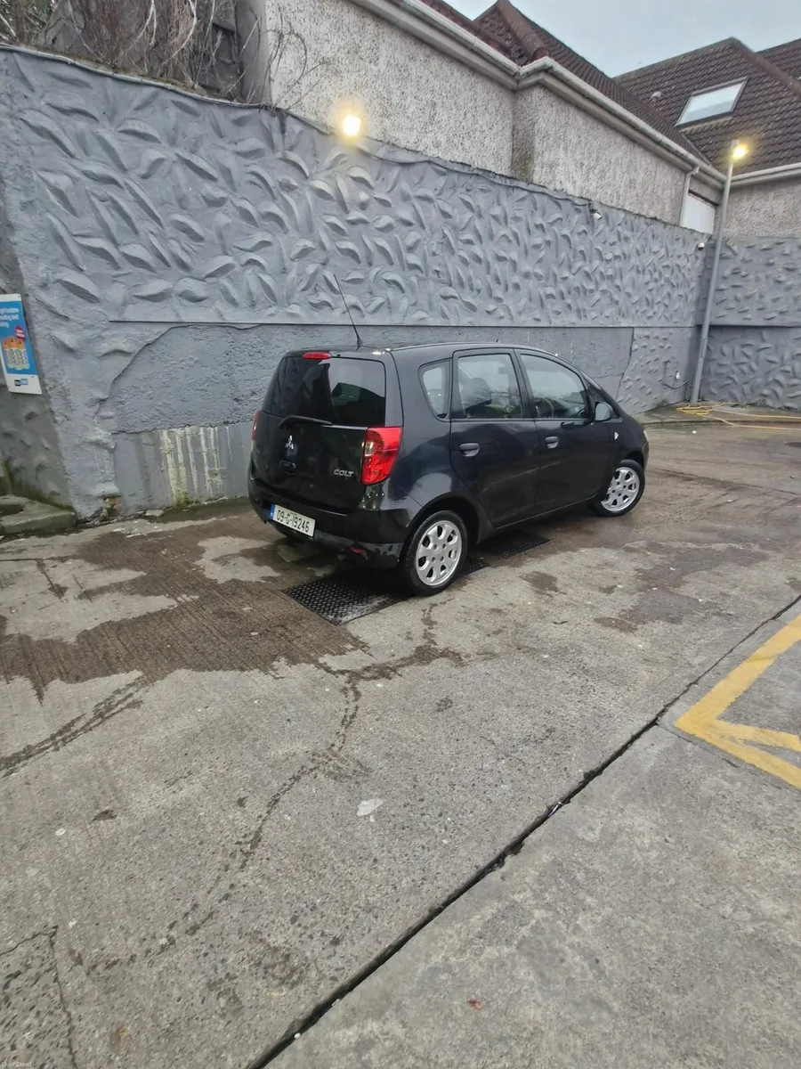 Mitsubishi Colt 2009 - Image 4