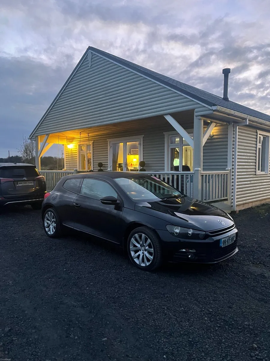 Volkswagen scirocco 2.0l diesel - Image 1