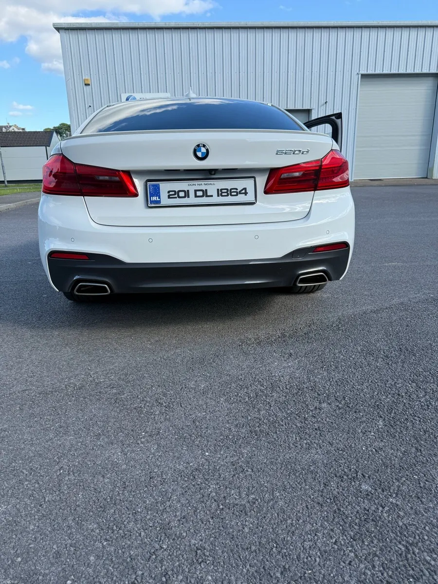BMW 5 SEREIS G30 - Image 4