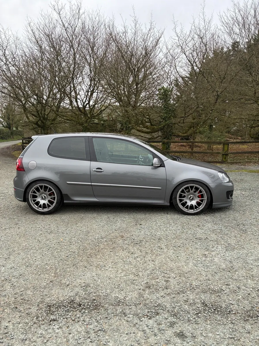 Volkswagen Golf GTI DSG - Image 2