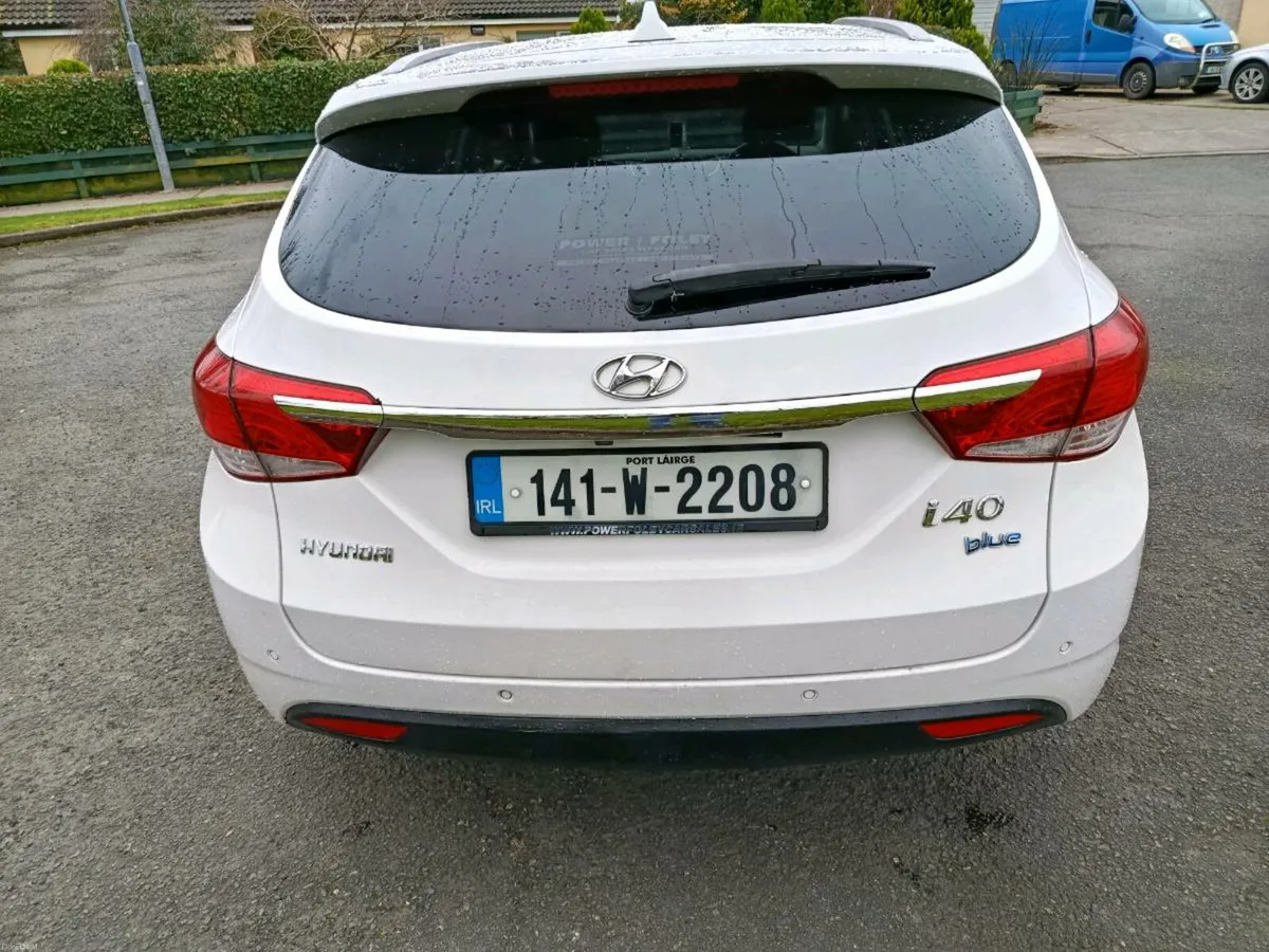 2014 HYUNDAI 140 CRDI NCT 08/26 TAX 7/26 - Image 3