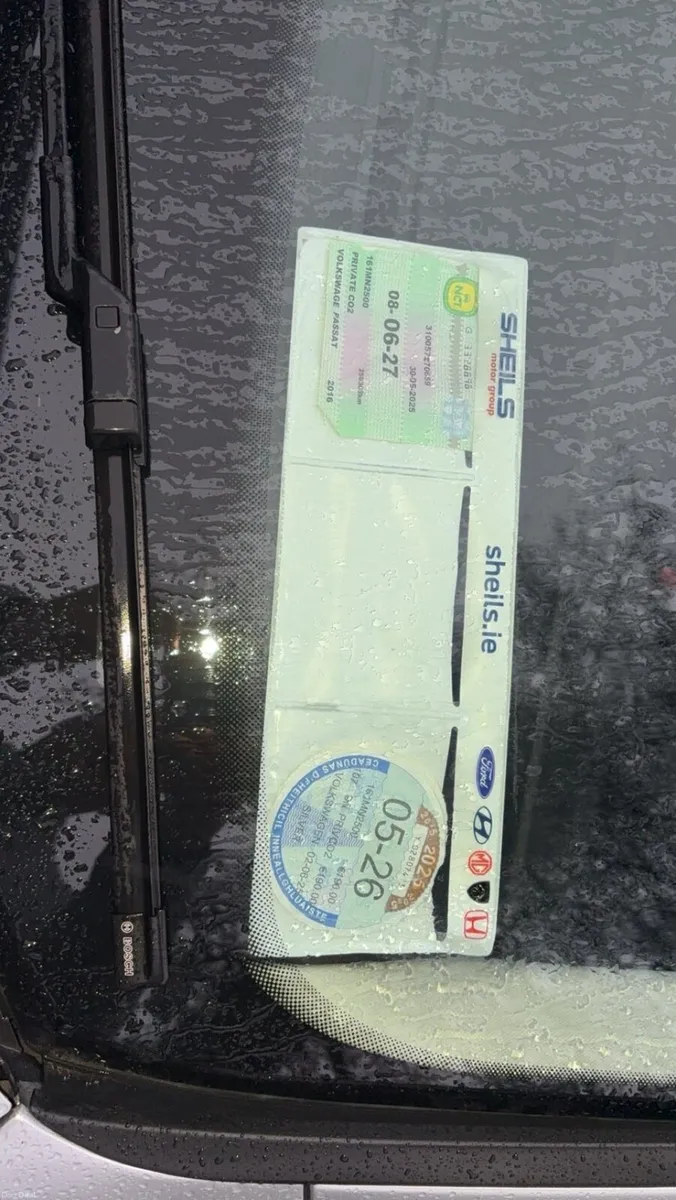 Volkswagen Passat 2016 - Image 2