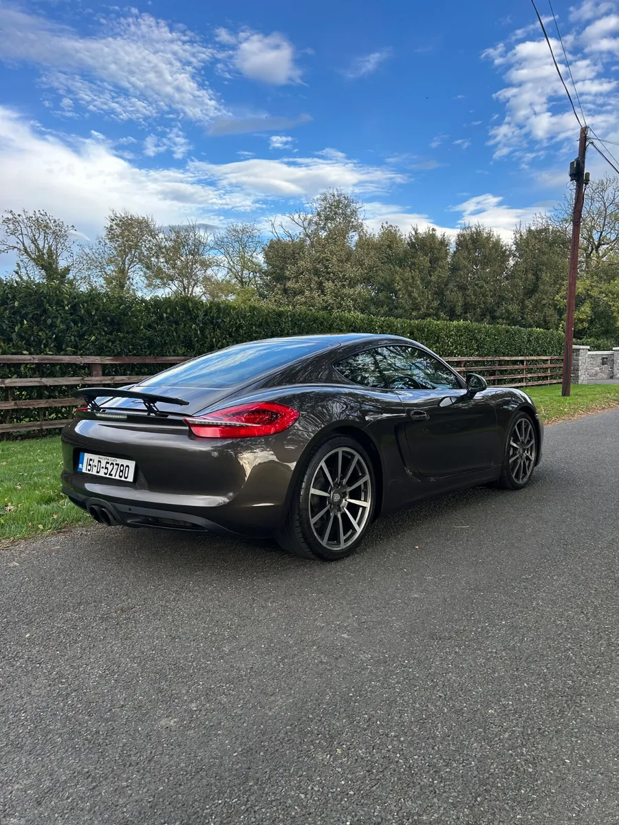Stunning 2015 Porsche Cayman PDK - Image 3