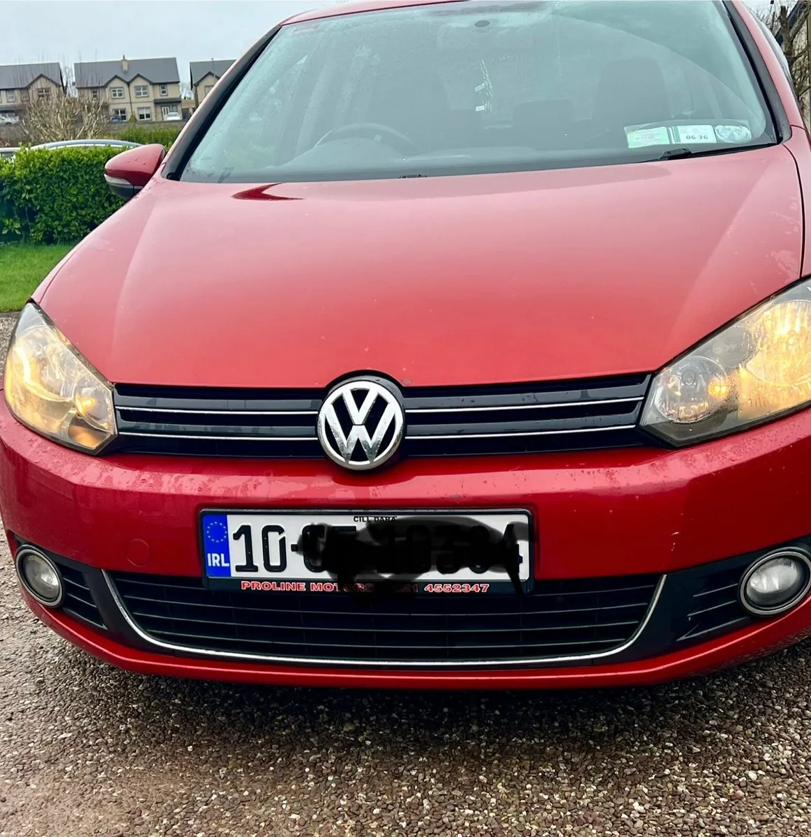 Volkswagen Golf 2010 - Image 1