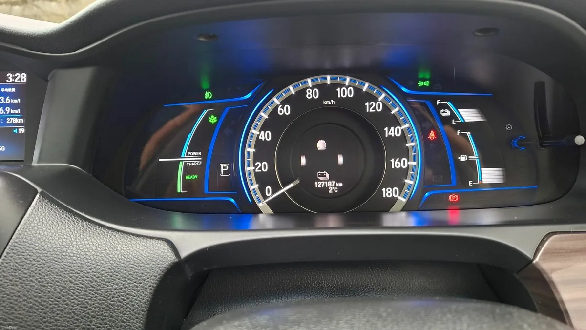 Honda Accord 2017 - Image 4