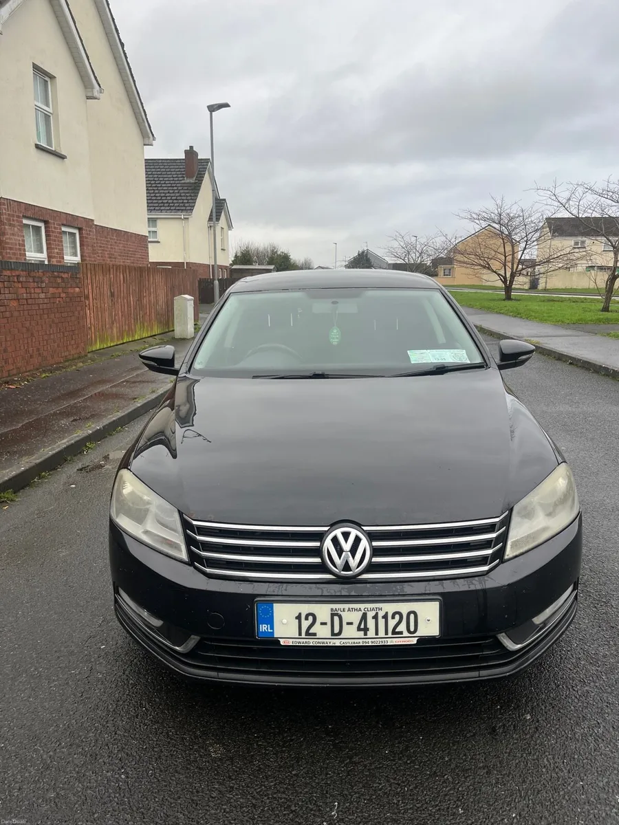 2012 Volkswagen Passat 2.0 TDI - Image 2