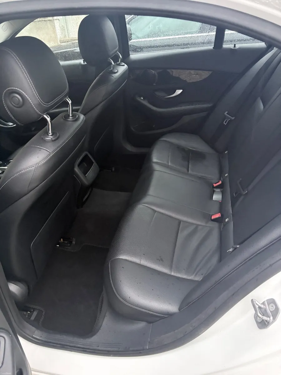 Mercedes-Benz C-Class 2016 - Image 4