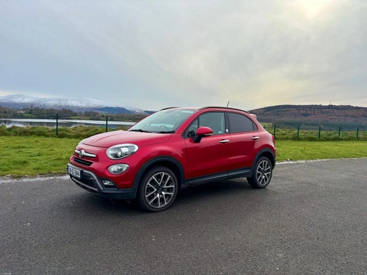 2016 Fiat 500x Opening Edition. High Spec, Automatic, 4x4, 2.0L - Image 1