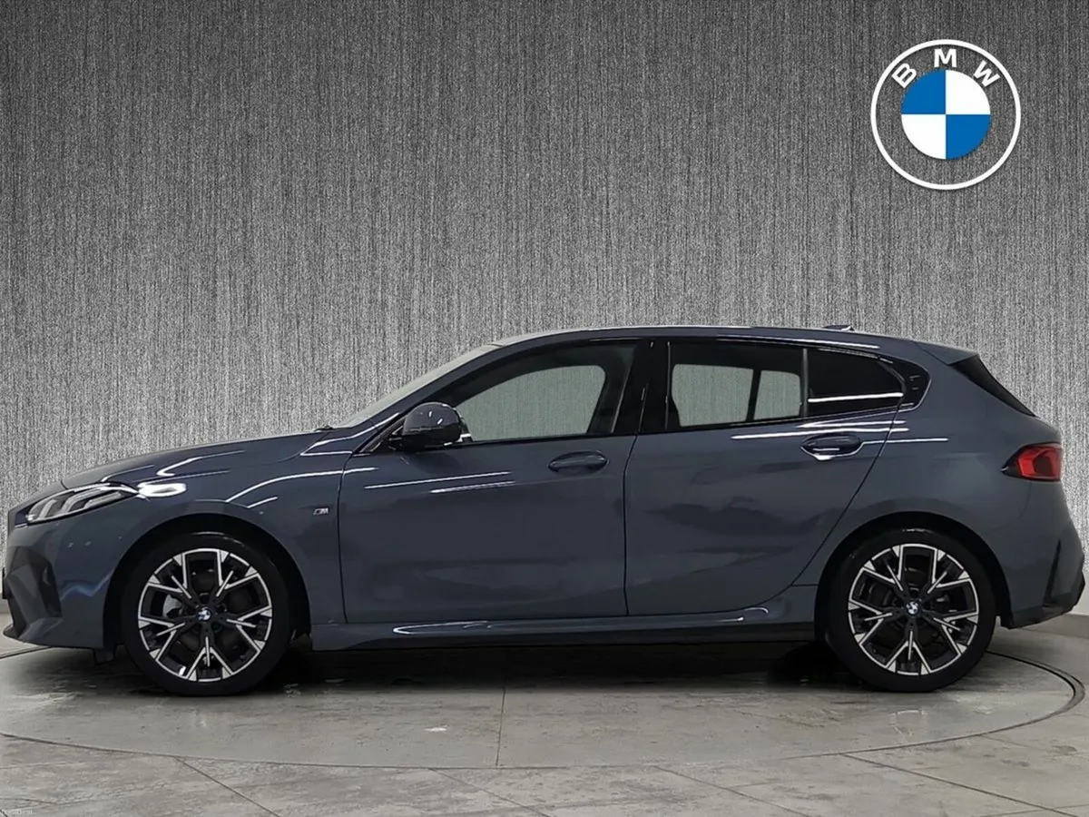 BMW 1-Series 120 M Sport AUTO 5DR - Image 3