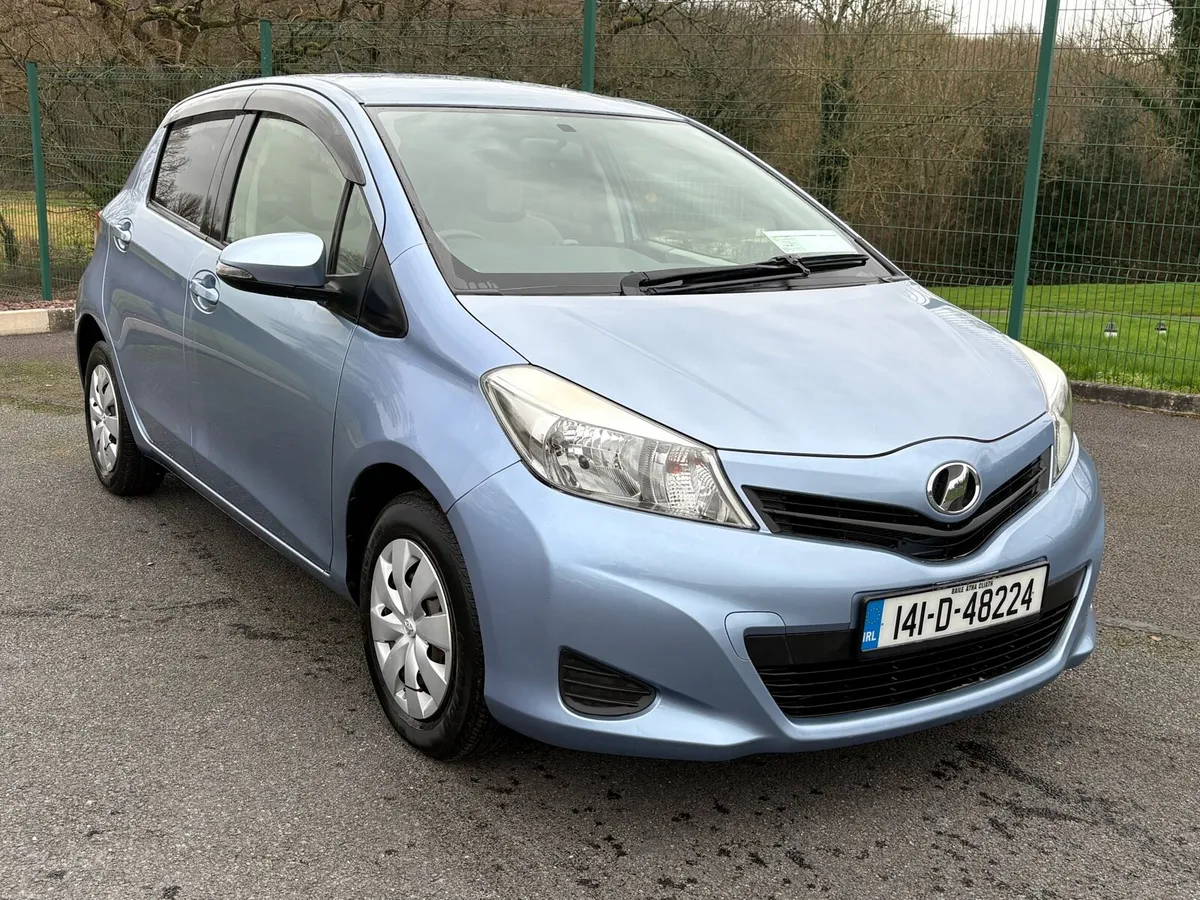 2014 Toyota Vitz - Image 1