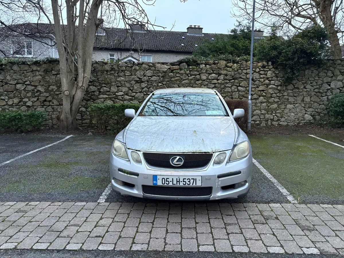 Lexus GS300H Automatic - Image 1