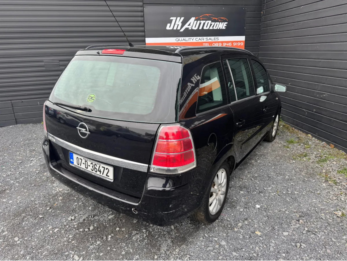 Opel Zafira CLUB 1.6 I 16V - Image 4