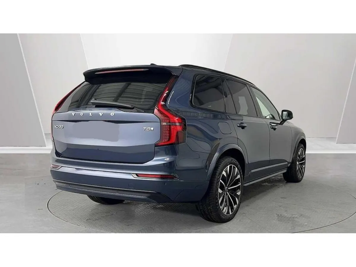 Volvo XC90 ULTRA T8 PHEV ** BLONDE LEATHER ** - Image 4