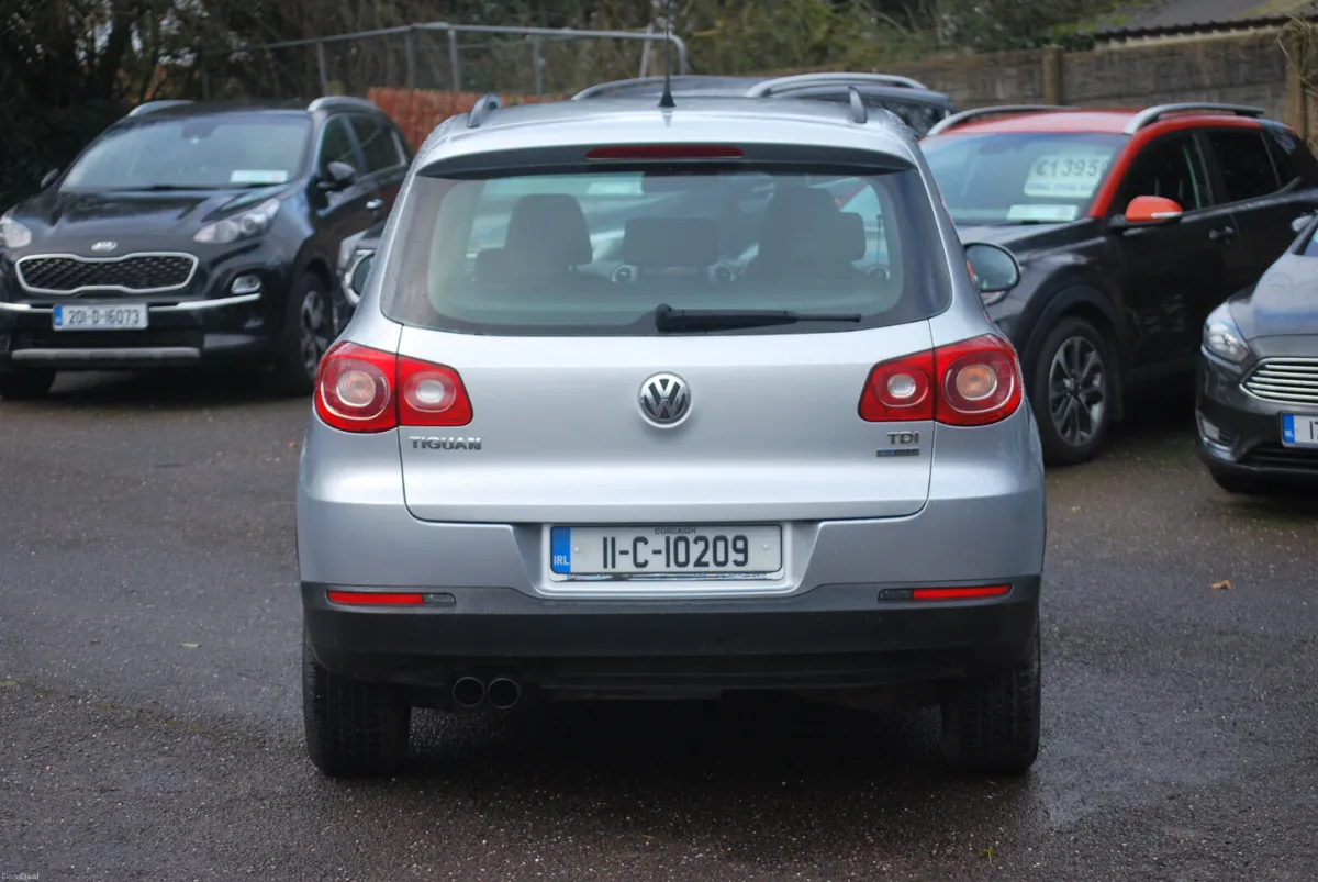 Volkswagen Tiguan 2011 2.0 TDI - Image 5