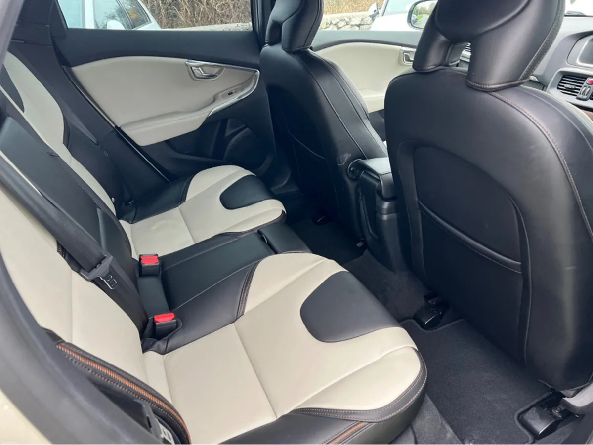 Volvo V40 D4 dynamic edition - Image 5