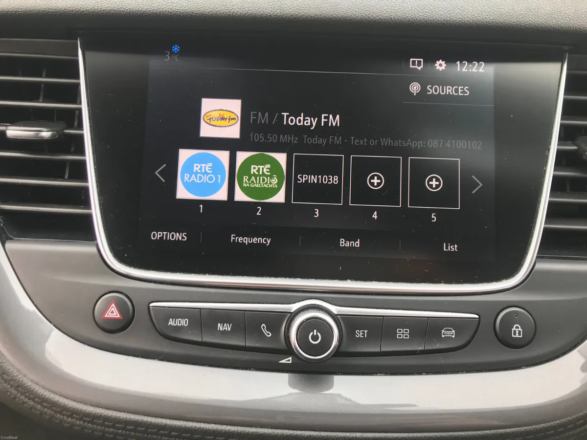 181 Opel/Vauxhall Grandland X Sport Nav Irish Car - Image 4