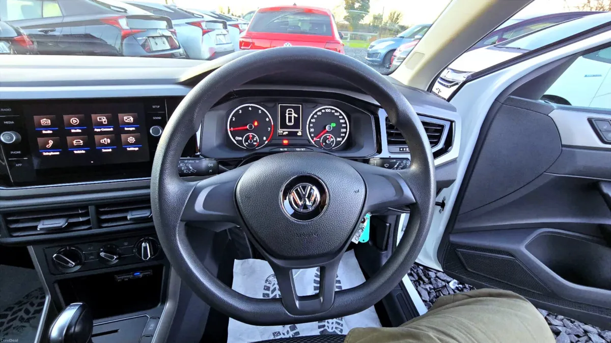 2018 Volkswagen Polo 1.0 TSI Trend line Automatic - Image 2