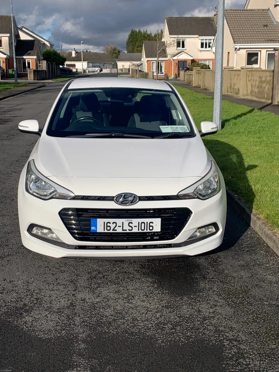 Hyundai i20 Turbo Petrol TGDI Luxury 2016 - Image 1