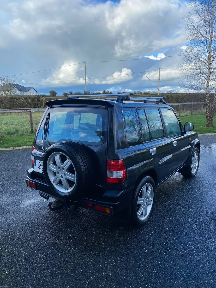 Mitsubishi Pajero 2004 - Image 4