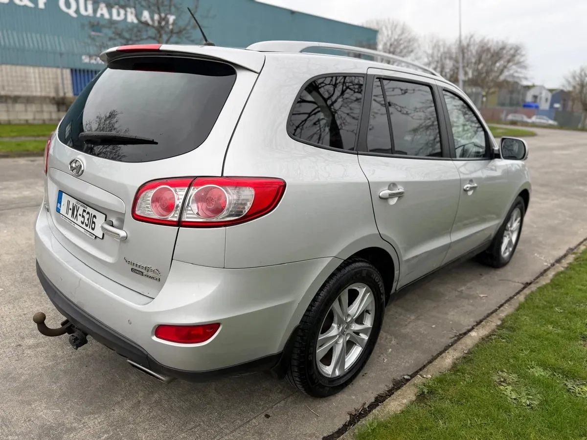 2011 Hyundai Santa Fe 2.2CDTI 7 seater. - Image 2