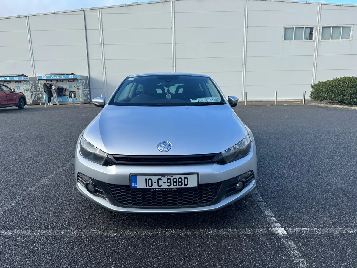 Volkswagen Scirocco 2010 - Image 2