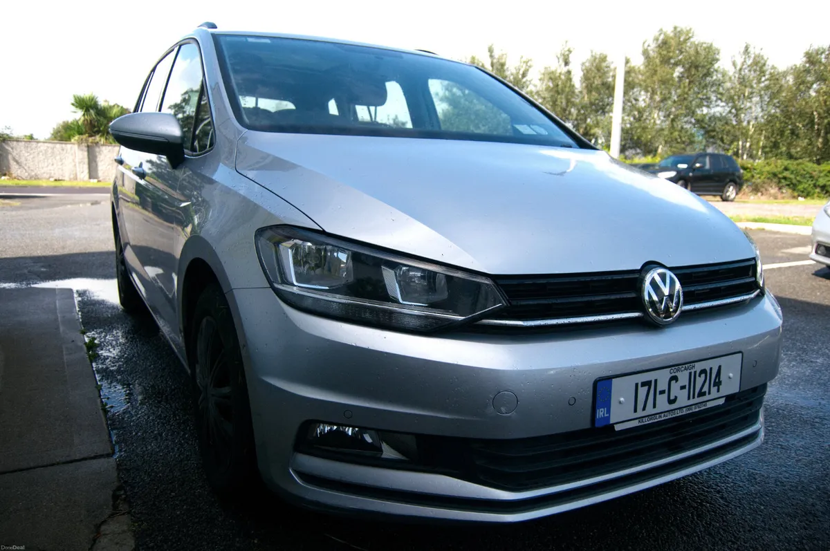 Volkswagen Touran 2017 1.6 TDI 115HP DSG - Image 2