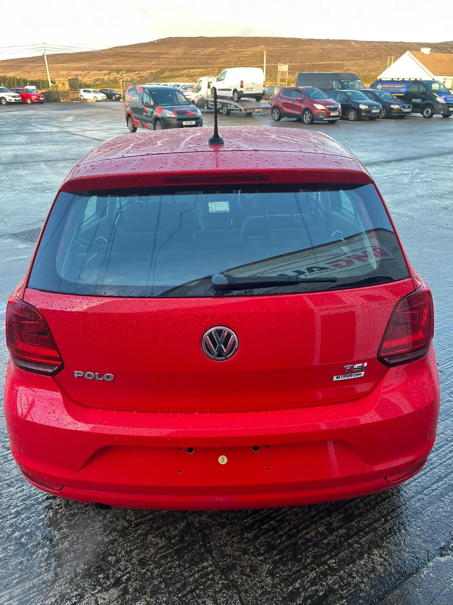 2016 VOLKSWAGEN POLO AUTOMATIC LOW KS - Image 4